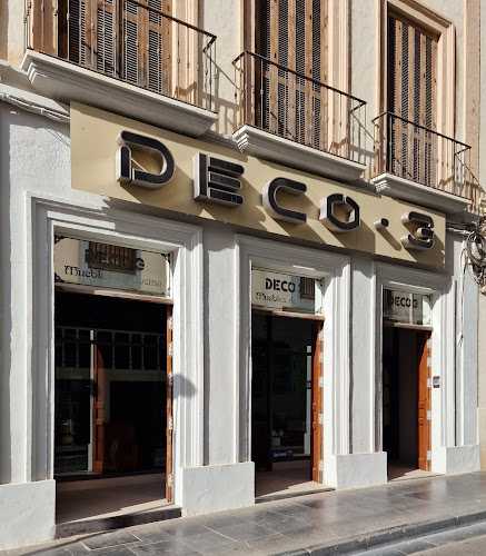 Fotografia tomada fuera de Carpintería Deco-3 - Tienda de armarios en Almería, Almería