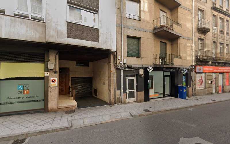 Fotografia tomada fuera de VENTANAS DE PVC - Servicio de instalación de ventanas en Ourense, Orense