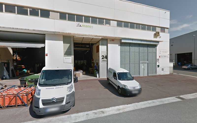 Fotografia tomada fuera de Carpintería Manso - Altzari-egilea en Usurbil, Guipúzcoa