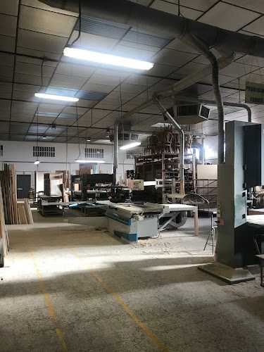 Fotografia tomada fuera de ALB EBANISTERIA - ARQUITECTURA INTERIOR - Cabinet maker en Madrid, Madrid