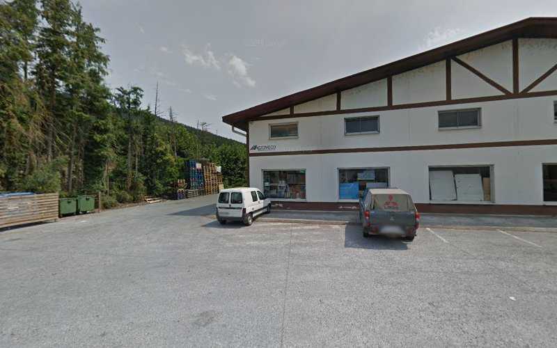 Fotografia tomada fuera de Olazar Aroztegia Sl - Carpintería metálica y de aluminio en Doneztebe, Navarra