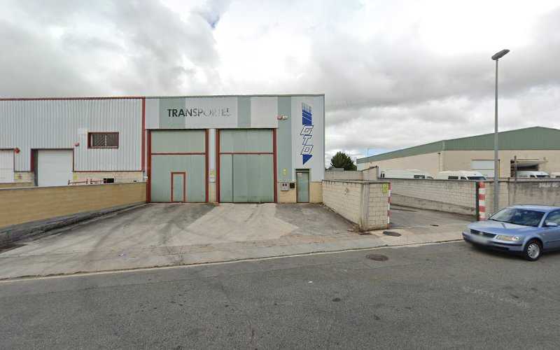 Fotografia tomada fuera de Carpintería Arce - Carpintero en Pamplona, Navarra