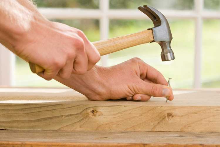Fotografia tomada fuera de CARPINTERÍA GALARRETA - Carpintería en Fuenmayor, La Rioja