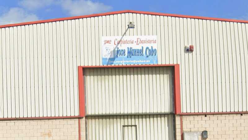 Fotografia tomada fuera de JM Cobo carpinteria - Carpintero en Gajano, Cantabria