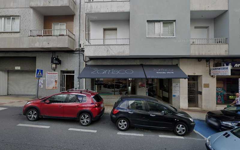 Fotografia tomada fuera de Zarrisco - Carpintería en Celanova, Orense