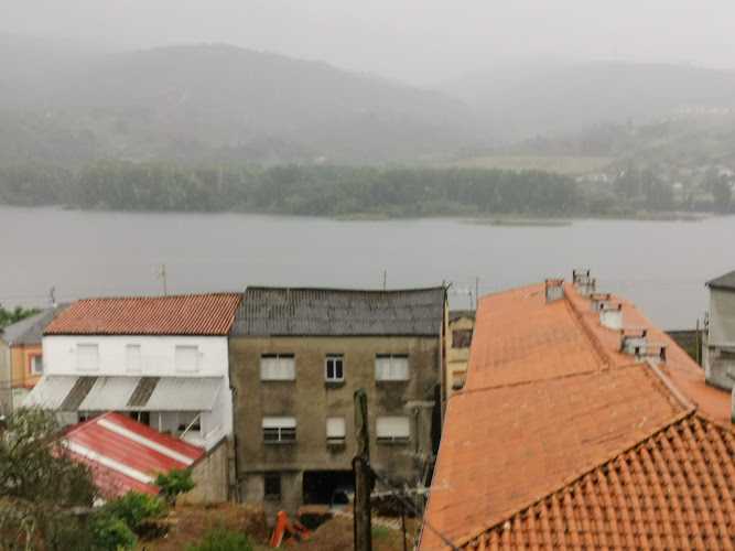 Fotografia tomada fuera de Carpintería La Artística - Wood contractor en A Rúa, Orense