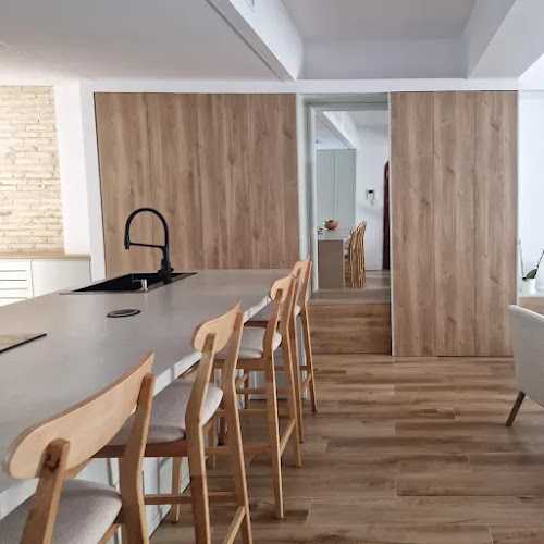 Fotografia tomada fuera de Pau Peiró Interiors - Carpintería en Montaverner, Valencia