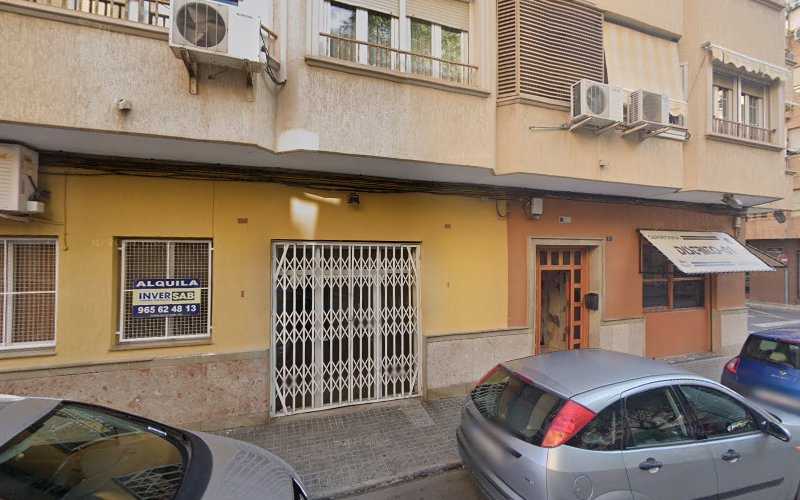 Fotografia tomada fuera de Juan Miguel Abellán Sepulcre - Carpintería metálica y de aluminio en Novelda, Alicante