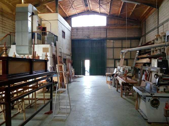 Fotografia tomada fuera de Carpinteria Lanchazo - Carpintería en Fregenal de la Sierra, Badajoz