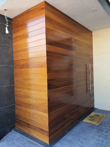 Fotografia tomada fuera de Ebanisteria y Carpinteria, Cocinas, Armarios.Hijos de Lino Arroyo - Tienda de armarios en Badajoz, Badajoz