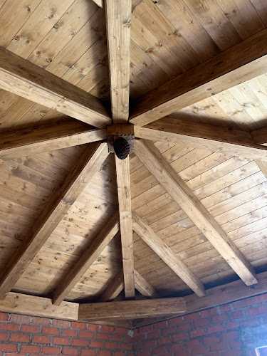 Fotografia tomada fuera de Carpintería Ayuso - Ebanista en Peñalba de Ávila, Ávila