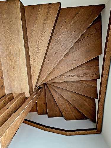 Fotografia tomada fuera de Holz Nett tarimas - Establecimiento de venta de madera en Madrid, Madrid