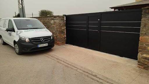 Trabajos Metálicos Bierzo (TRAMEBI) - Carpintería metálica y de aluminio en Camponaraya, León