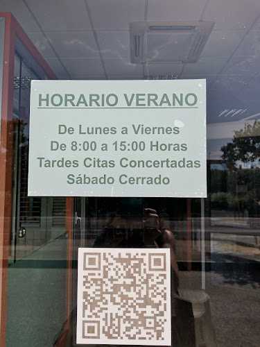 Fotografia tomada fuera de Talleres Sánchez Ruiz - Ventana de aluminio en Sa Cabaneta, Baleares