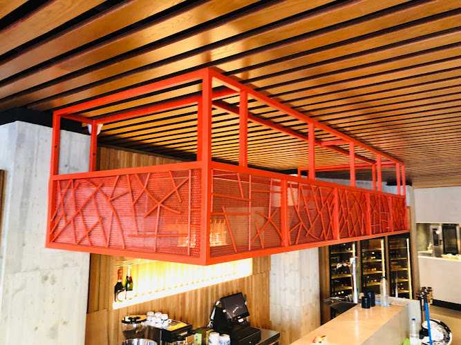 Fotografia tomada fuera de Jube Carpintería De Madera - Carpintero en Son Castelló, Baleares