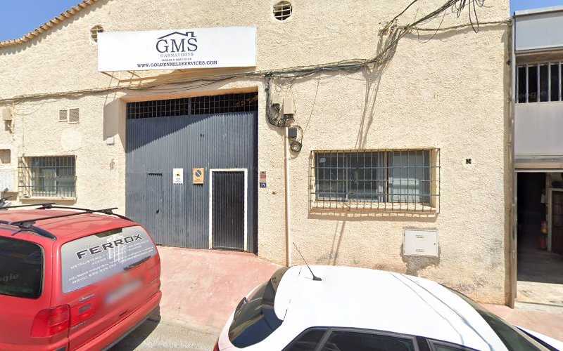 Fotografia tomada fuera de Natera - Carpintería metálica y de aluminio en Marbella, Málaga