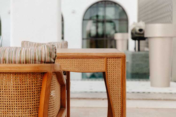 Fotografia tomada fuera de Vincent Demonchaux - Carpintero en Marbella, Málaga