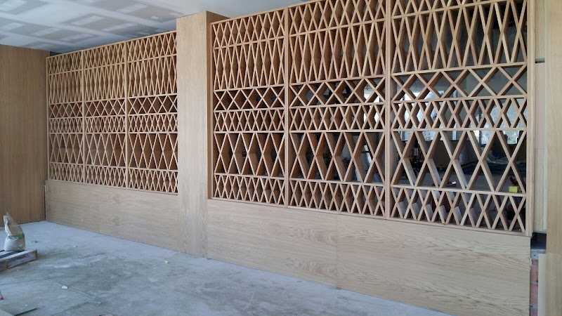 Fotografia tomada fuera de Carpintería Castro - Carpintero en Palma, Baleares