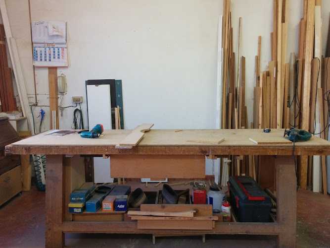 Fotografia tomada fuera de Carpintería Juan Florit - Carpintería en Palma, Baleares