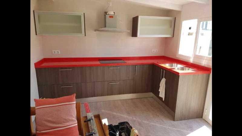 Fotografia tomada fuera de Puertas Dipep - Proveedor de puertas en Palma, Baleares