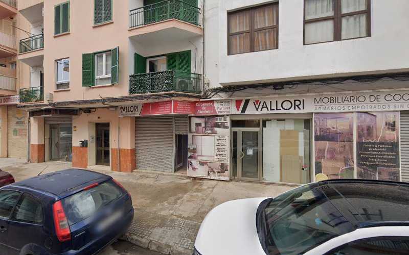 Fotografia tomada fuera de Carpintería de Aluminio - Carpintería metálica y de aluminio en Palma, Baleares