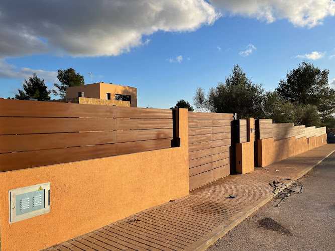 Fotografia tomada fuera de Carrilero Baleares S.L. - Carpintería metálica y de aluminio en Palma, Baleares
