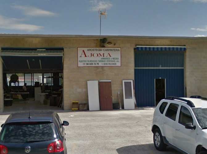 Fotografia tomada fuera de Carpinteria Ajoma - Carpintería en Guernica, Vizcaya