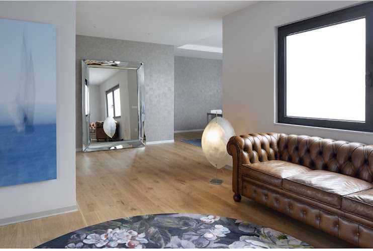 Fotografia tomada fuera de Carpintería Viqueira - Carpintería en Bilbao, Vizcaya