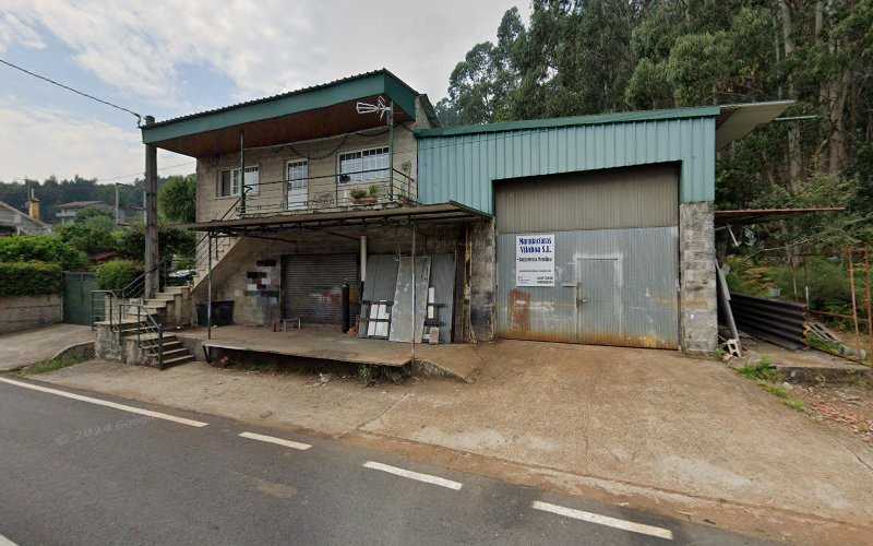 Fotografia tomada fuera de Manufacturas Vilaboa - Carpintería metálica y de aluminio en Vilaboa, Pontevedra