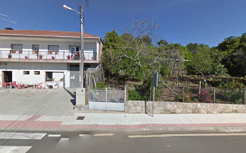 Fotografia tomada fuera de Maderas Ferrón - Aserradero en Praderrei, Pontevedra