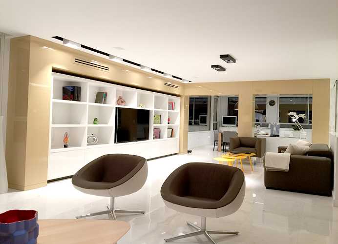 Fotografia tomada fuera de EBANISTERIA ENRIQUE SAFONT SLU - Carpintería en Almassora, Castellón