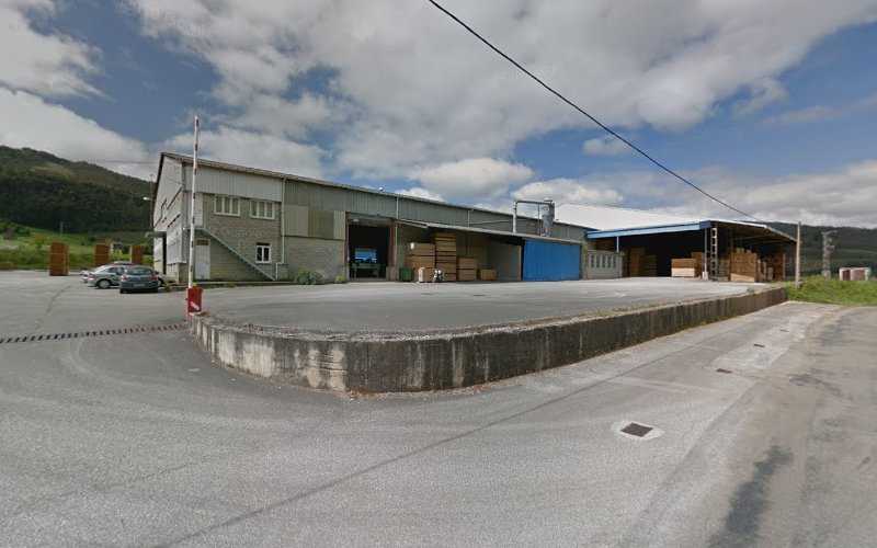 Fotografia tomada fuera de Maderas Seivane S.L - Serradoiro en Santo Adrao de Lourenzá, Lugo