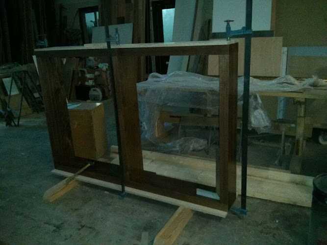 Fotografia tomada fuera de Carpintería - Ebanistería EuroJoaquín S.L. - Carpintero en Logroño, La Rioja