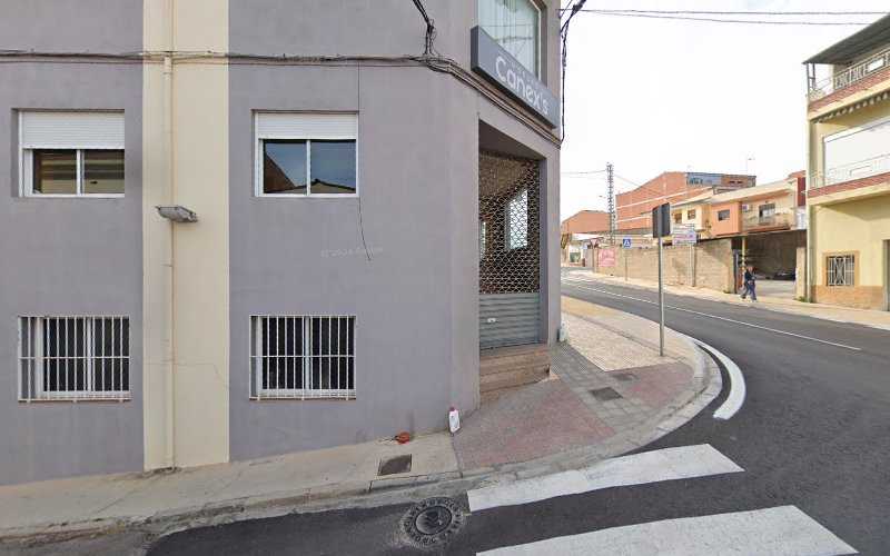 Fotografia tomada fuera de Mobles Canex'S Llutxent - Tienda de muebles en Llutxent, Valencia