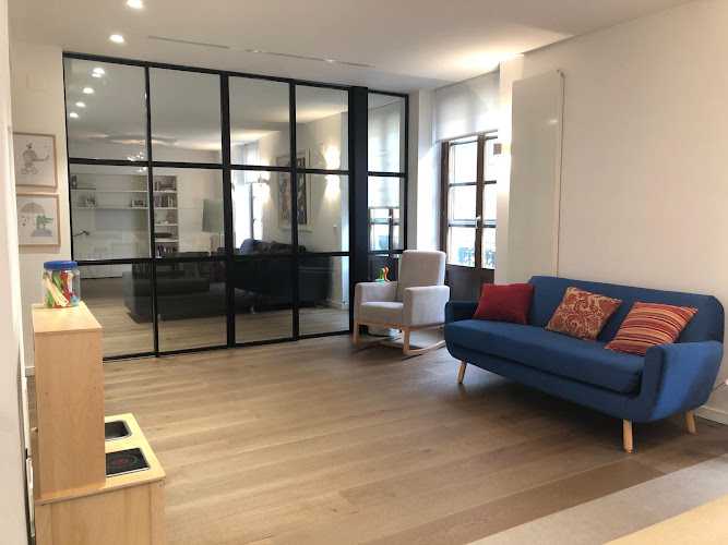 Fotografia tomada fuera de ALUFIN 2002, S. L. - Metalwork en Valencia, Valencia