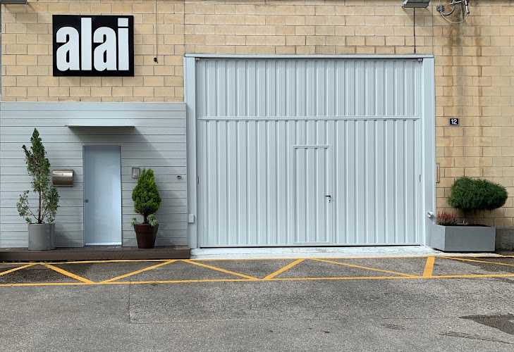 Fotografia tomada fuera de Carpinteria Alai - Carpintería en Arragua, Guipúzcoa