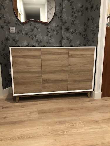 Fotografia tomada fuera de Ebanistería Maher - Proveedor de puertas en Bilbao, Vizcaya