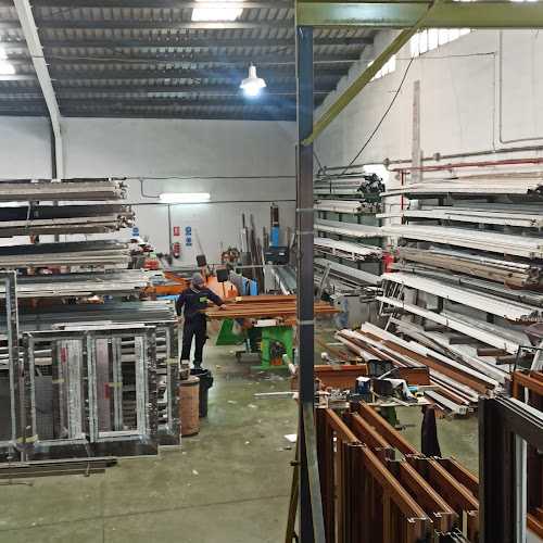 Fotografia tomada fuera de Carpintería Metálica y Cerrajería Devergara Albacete - Carpintería metálica y de aluminio en Albacete, Albacete