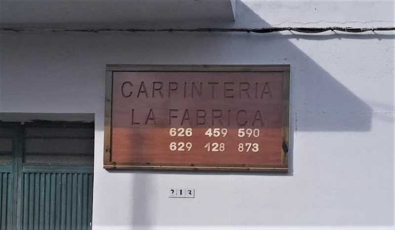 Fotografia tomada fuera de CARPINTERÍA LA FÁBRICA - Carpintería en Tacoronte, Santa Cruz de Tenerife