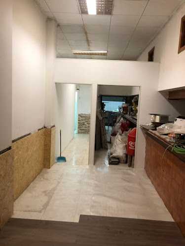 Fotografia tomada fuera de ReformasEdurgan - Carpintería en El Monte O Guargacho, Santa Cruz de Tenerife