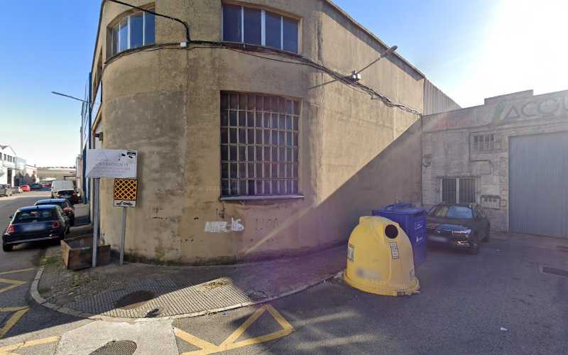 Fotografia tomada fuera de Carpintería de Madera Villafer - Carpintero en Gijón, Asturias