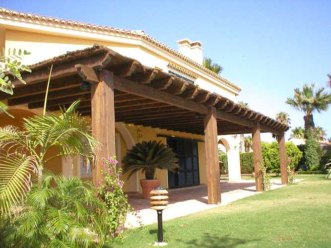 Fotografia tomada fuera de MYCA Mobiliario y Carpintería - Carpintería en La Palma, Murcia