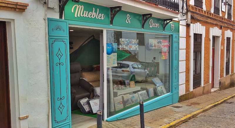 Fotografia tomada fuera de Muebles tecnilux - Tienda de muebles en Zalamea la Real, Huelva
