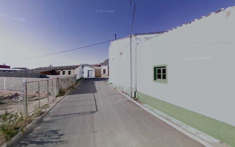 Fotografia tomada fuera de PUERTAS HERCHE - Fábrica de puertas en Valera de Abajo, Cuenca