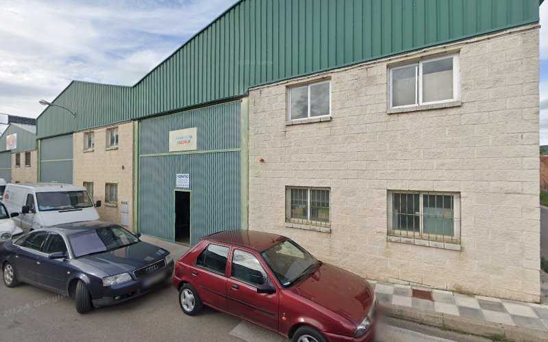 Fotografia tomada fuera de Aluminios cuenca - Carpintería metálica y de aluminio en Cuenca, Cuenca