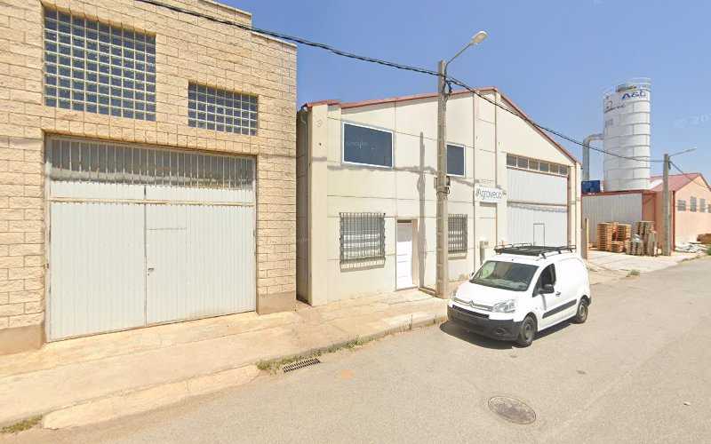 Fotografia tomada fuera de Alcaine Carpinteria - Carpintero en Cella, Teruel