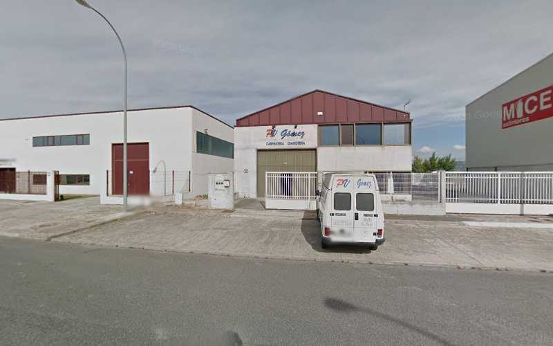 Fotografia tomada fuera de Carpinteria PV Gomez - Carpintería en Haro, La Rioja