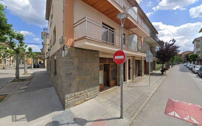 Fotografia tomada fuera de Fusteria Boixeda - Carpintero en Sant Julià de Vilatorta, Barcelona