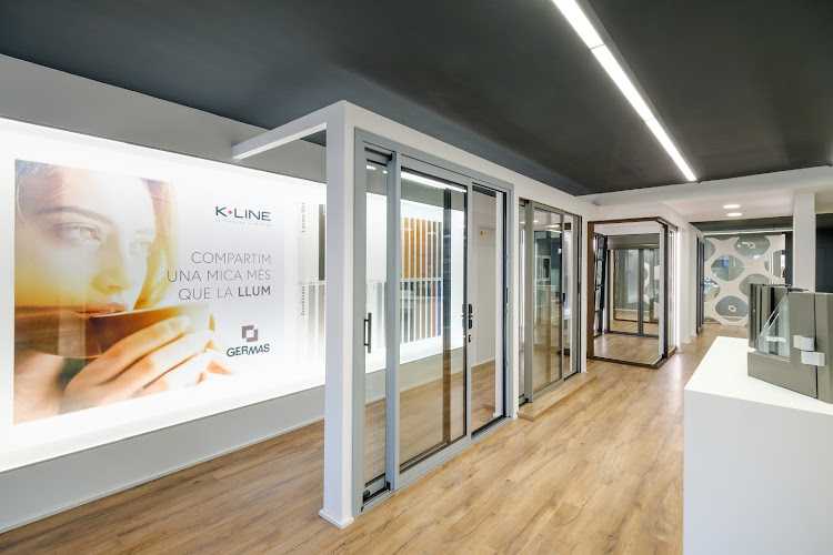 Fotografia tomada fuera de GerMas Aluminis - Carpintería metálica y de aluminio en Vic, Barcelona