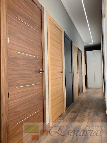 Fotografia tomada fuera de Puertas y Ventanas Esquivias - Carpintería en Valera de Abajo, Cuenca